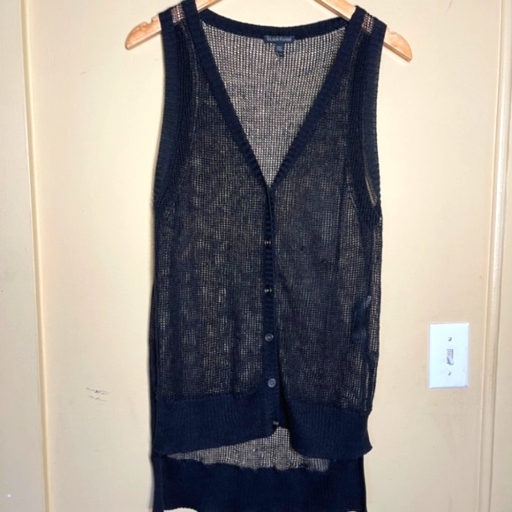 Eileen Fisher Sleveless Organic Linen Black Sleeveless Knit Top